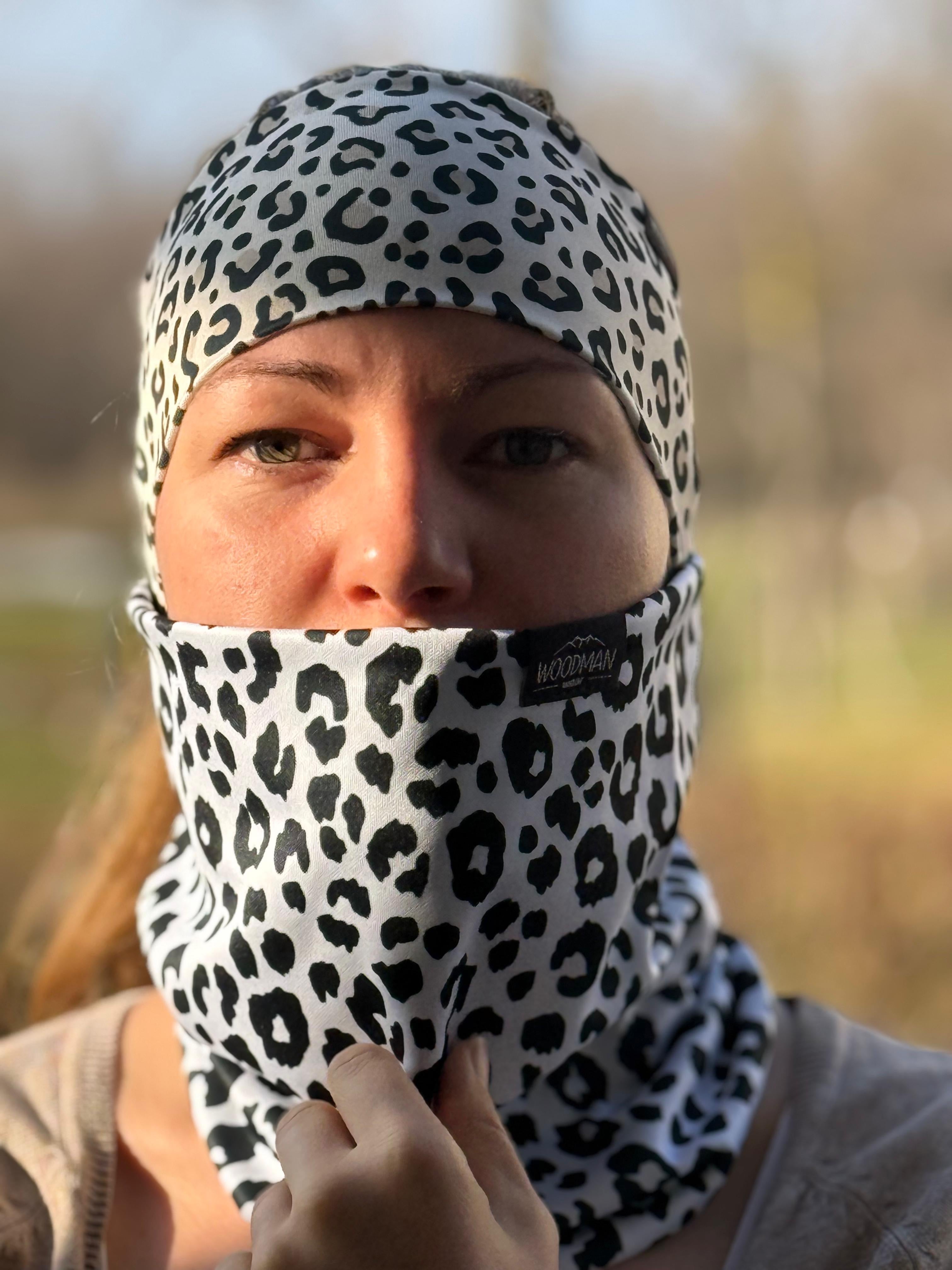 Performance Neckwarmer Leo black&white