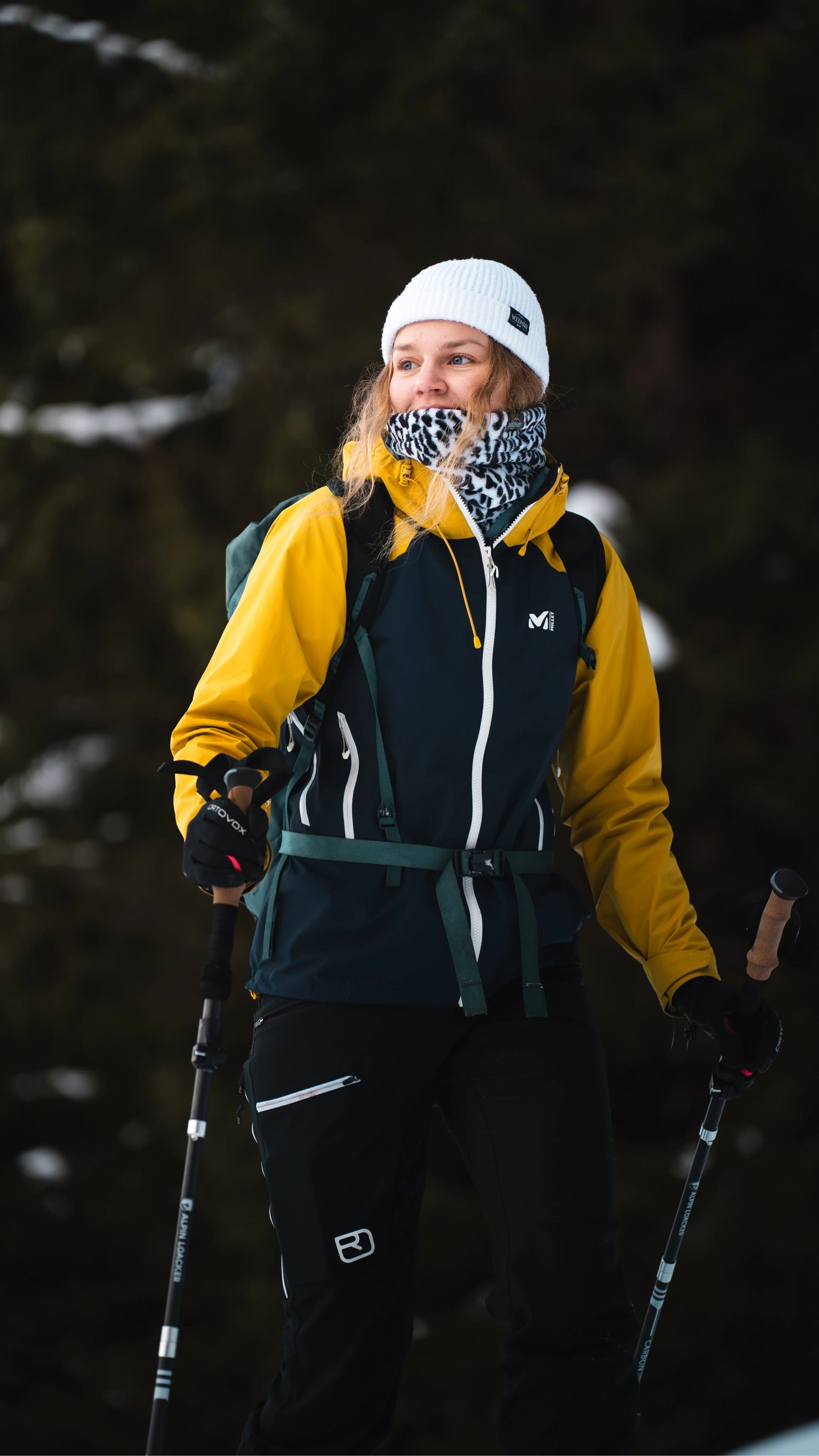 Neckwarmer Leo black&white